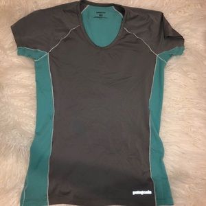 Patagonia dry fit top